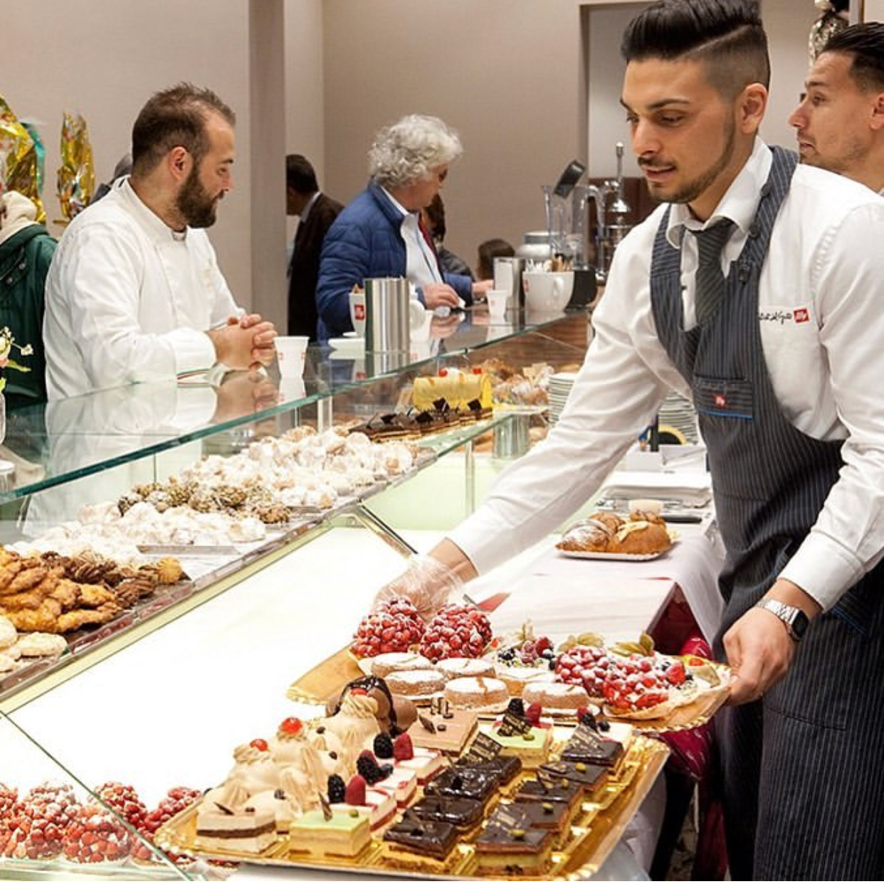 Weekday Wanderlust: Our Paris Editor’s Recent Trip to Sicily & Travel Recommendations