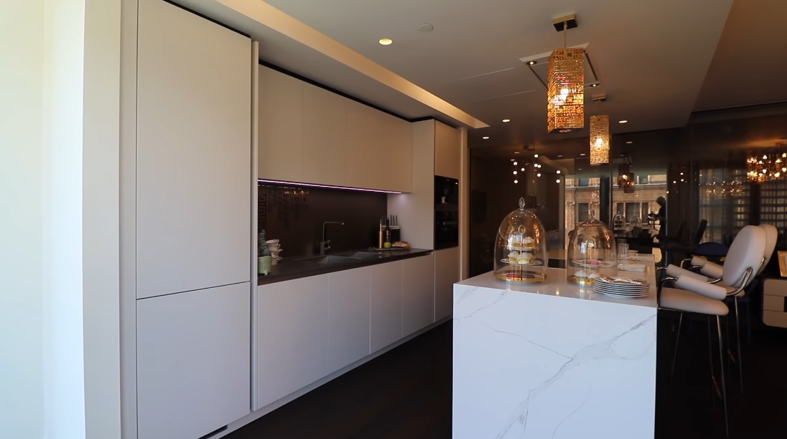 17 Interior Design Photos vs. DAMAC Tower Nine Elms London By Versace Luxury Condo Tour