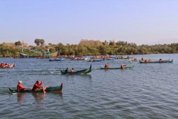 Balap Jukung Tradisional Jaga Kearifan Lokal Bali