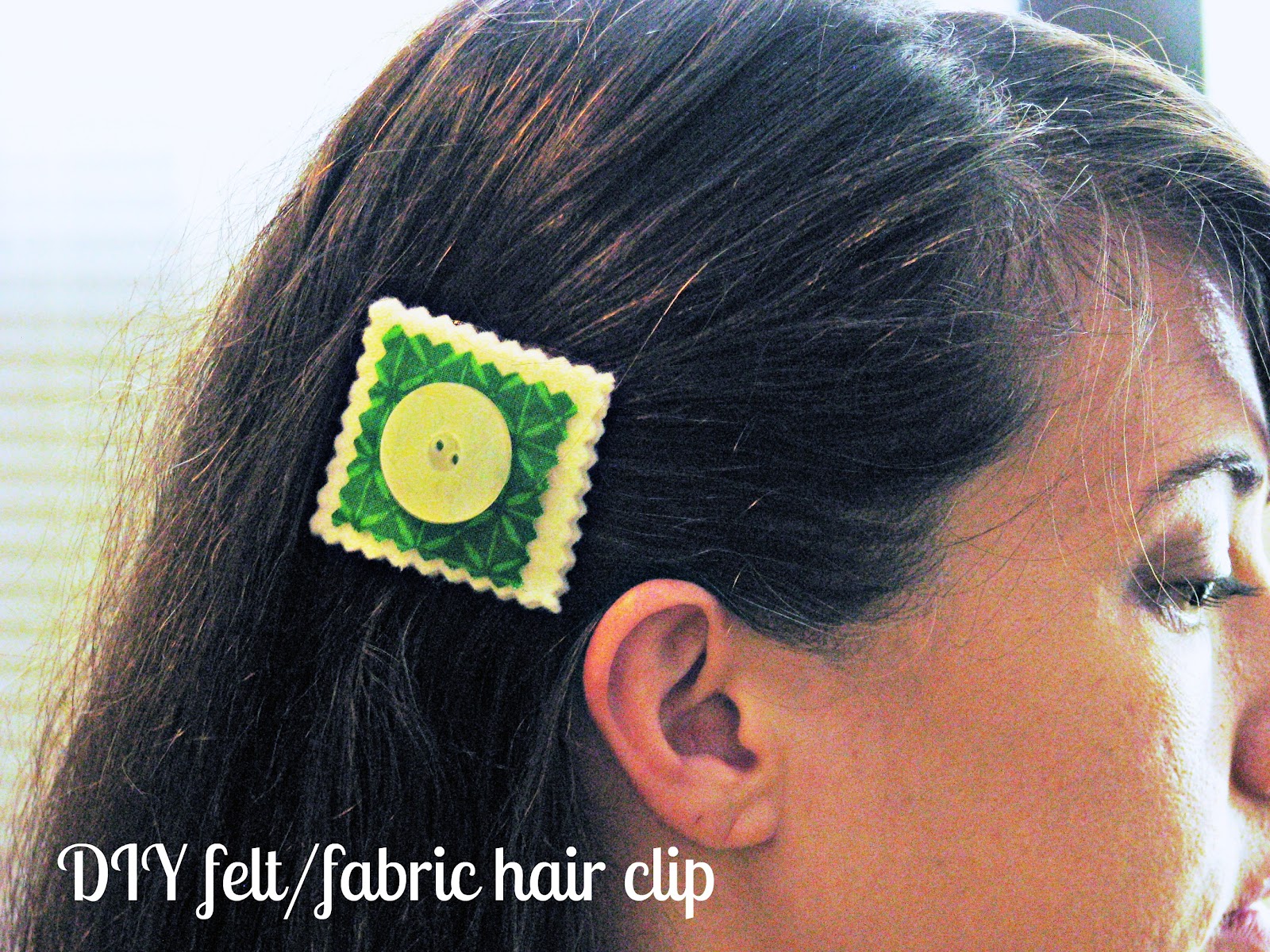 that's mellifluous!: DIY felt/fabric hair clip