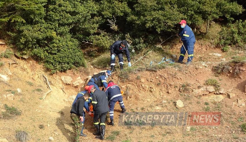 ΑΧΑΪΑ - ΔΕΙΤΕ ΦΩΤΟ: Καρέ καρέ η διάσωση άνδρα ΑΧΑΪΑ - ΔΕΙΤΕ ΦΩΤΟ: Καρέ καρέ η διάσωση άνδρα