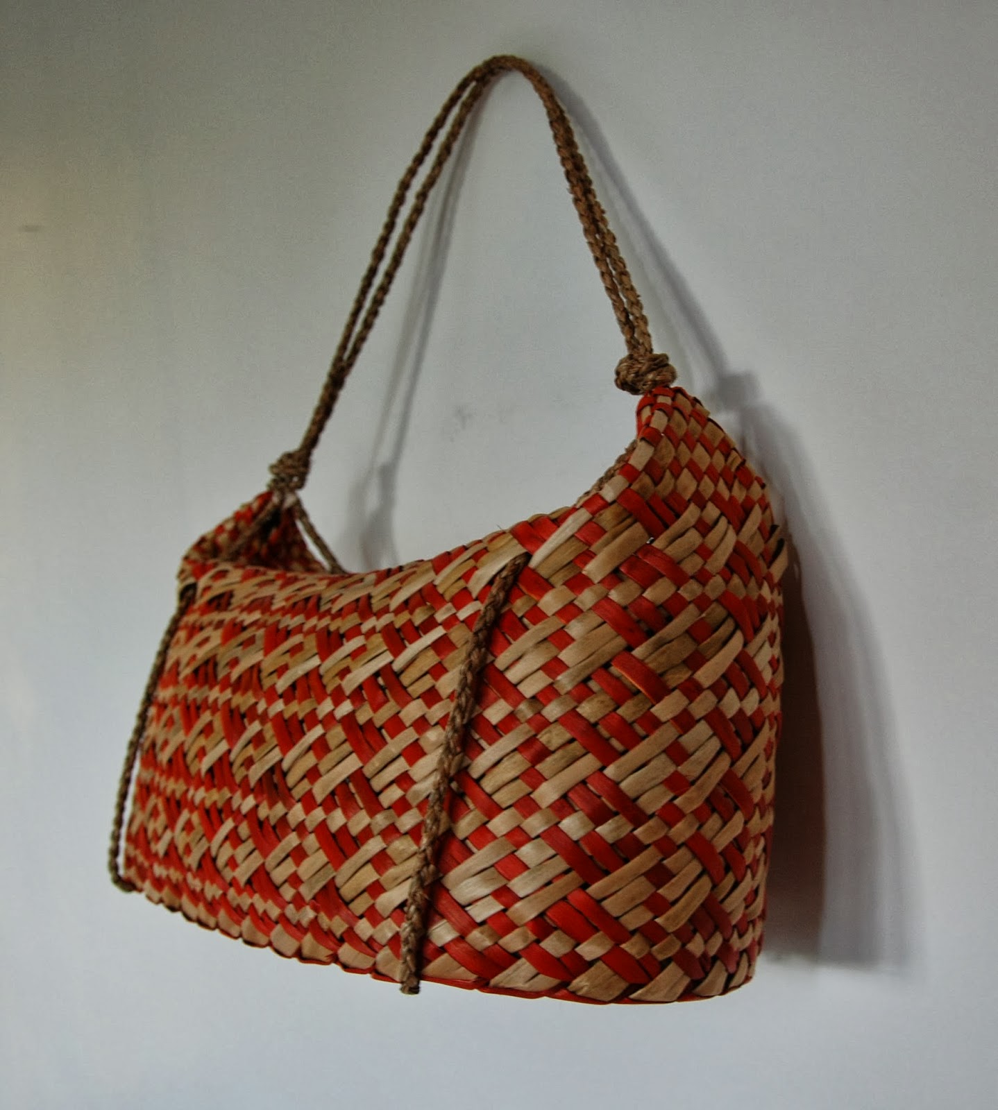 Michelle Mayn: Kete and Bags