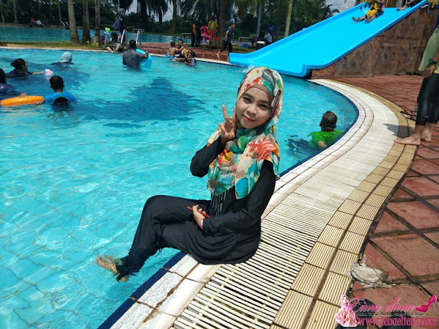   Kolam Renang Bukit Beruntung Golf & Country Resort (BBGCR)