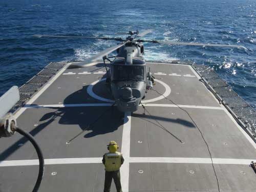 000%2Baeronave-ah-11b-wild-lynx-versao-modernizada-do-super-lynx-no-convoo-da-corveta-barroso-web.jpg