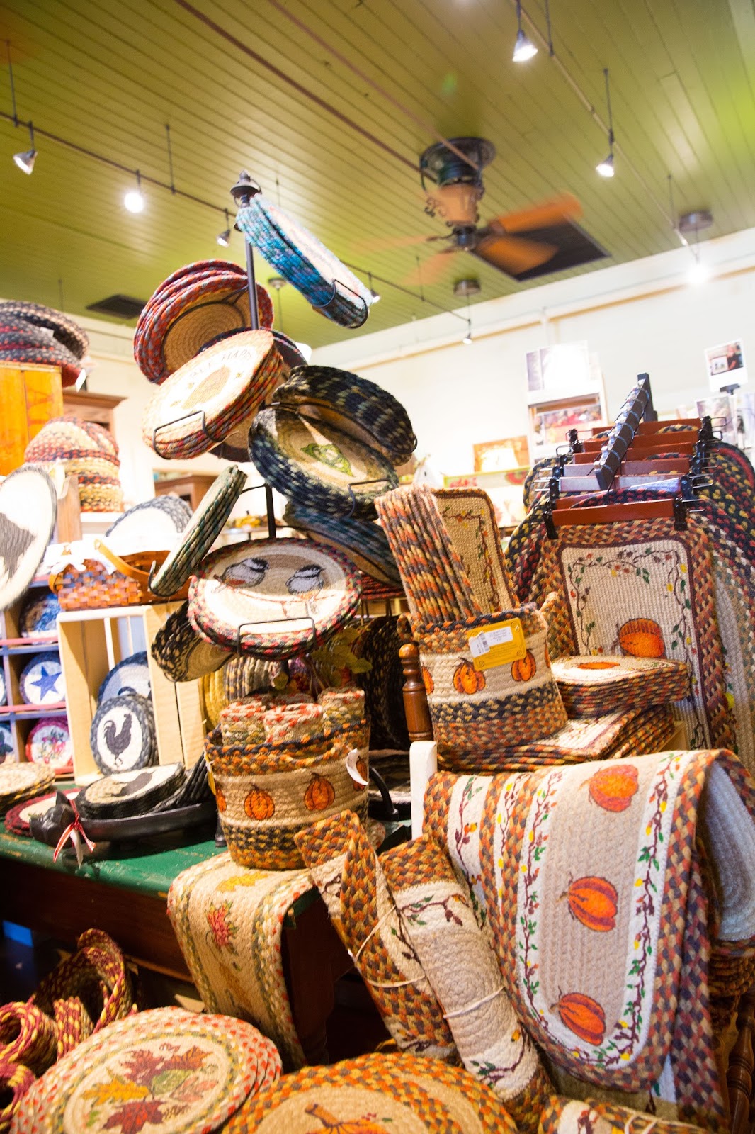 Lincoln's Domain Bush Bean Factory Dandridge, Tn