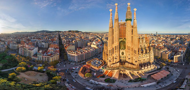 Paket Wisata Ke Barcelona Dan Paris
