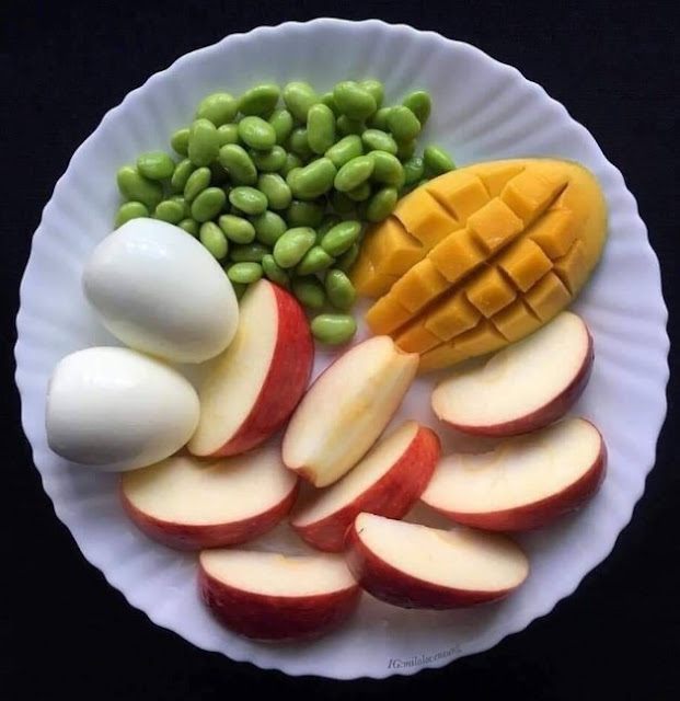 menu diet puasa tanpa nasi mangga. apel, telur, kacang kedelai