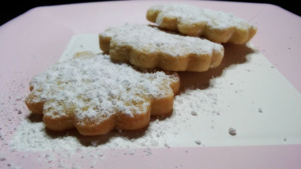 Galletas de mantequilla con azúcar glass