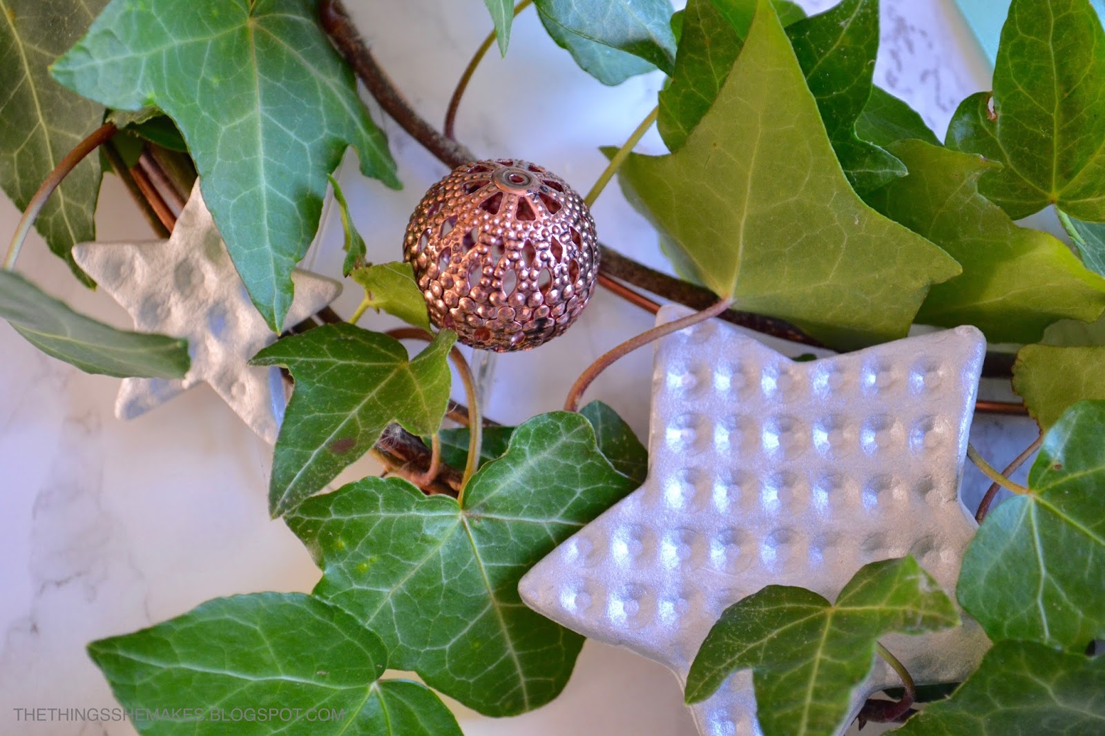DIY Christmas Ivy & Star Wreath The Things She Makes