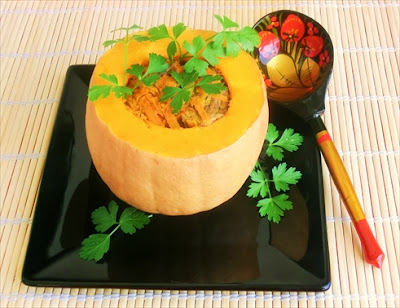 zucca ripiena di carne di suino e verdure