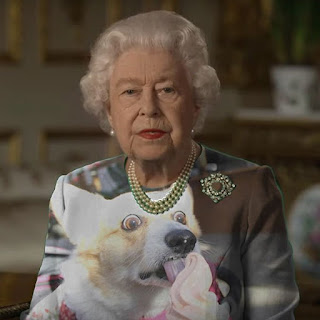La reina de Inglaterra se pone un traje verde croma e Internet hace su magia. 43 2024
