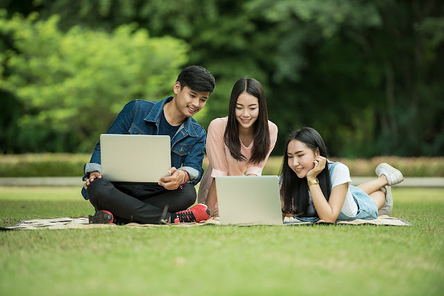 Student-laptop