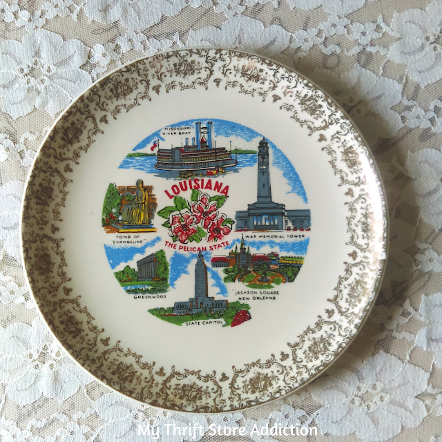 Vintage Louisiana state souvenir plate 