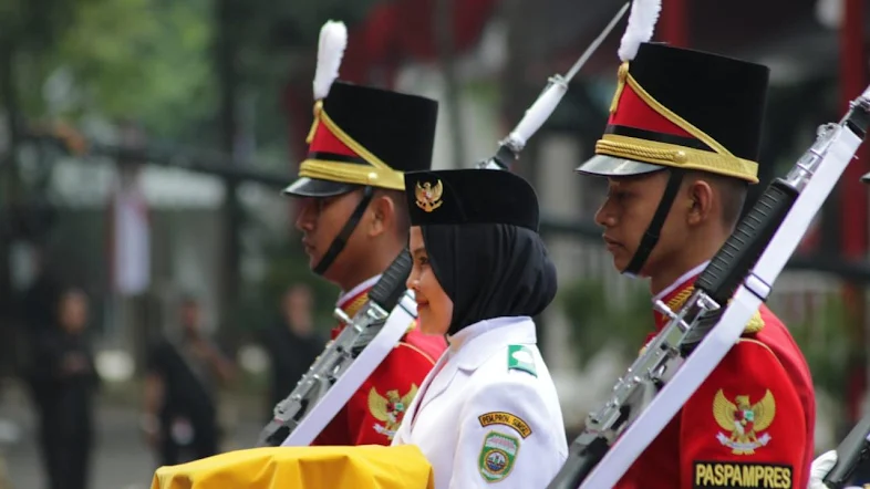 pembawa baki tim bangsa