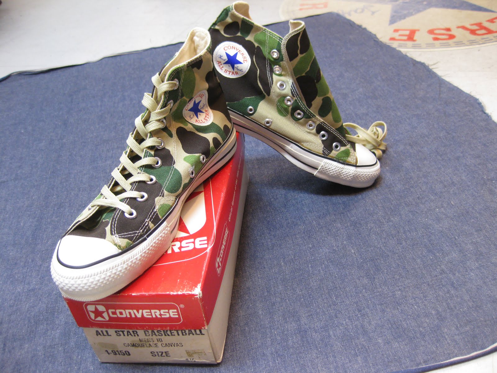 80's　箱付き　DEAD STOCK　　　　　　　　　　　　　　　CONVERSE　ALL　STAR　　　　　　　　　　　　　　　Hi.　CAMOUFLAGE