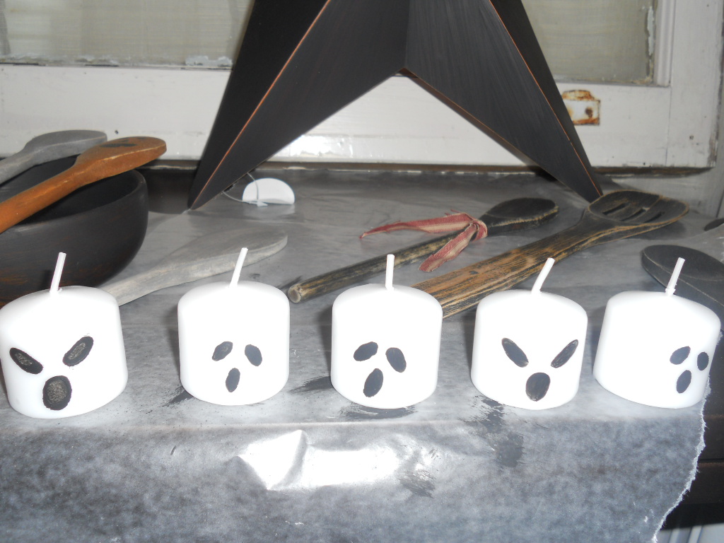 HALLOWEEN GHOST CANDLES That Blonde Girl