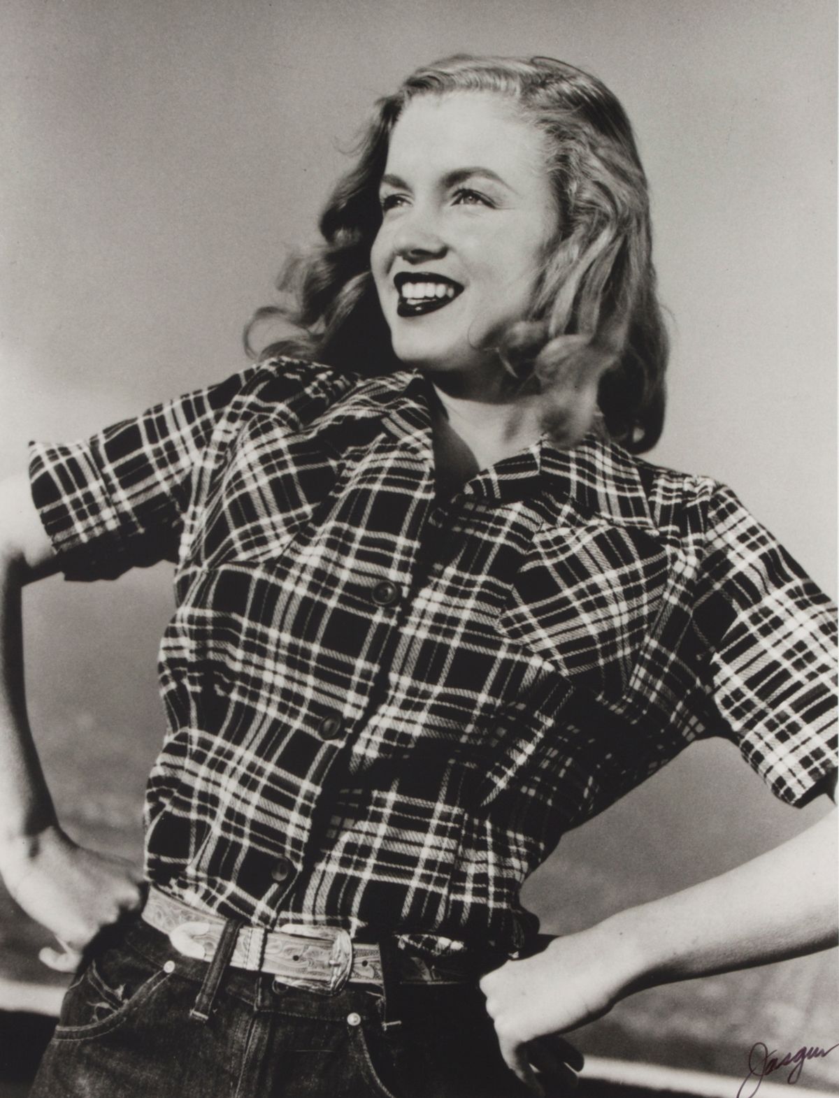 Marilyn Monroe S Very First Photoshoot 1946 ~ Vintage Everyday