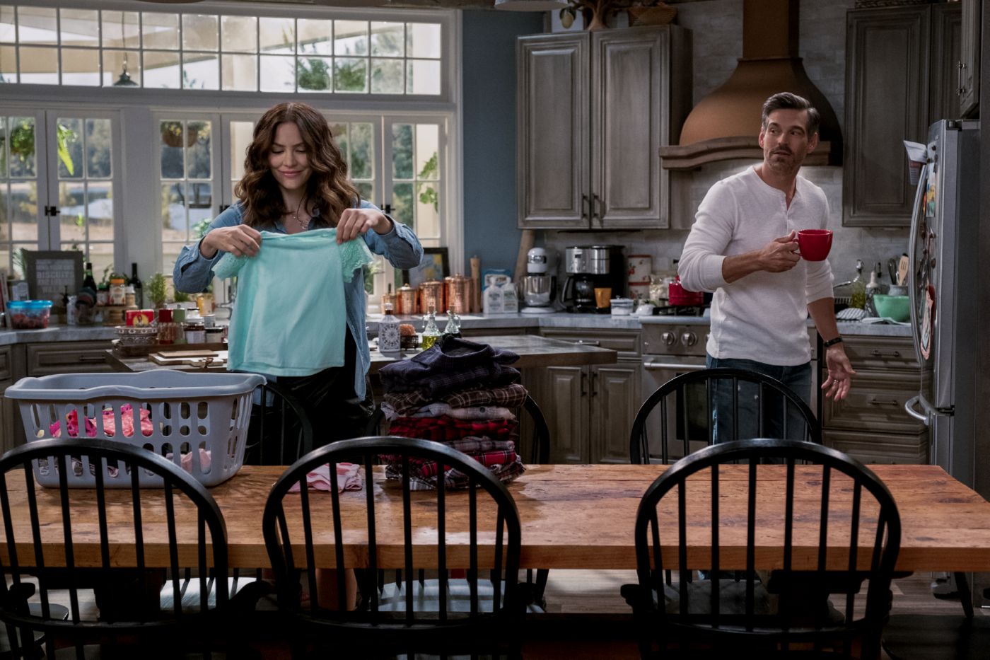 COUNTRY COMFORT Series Trailer, Featurette, Images and Posters The