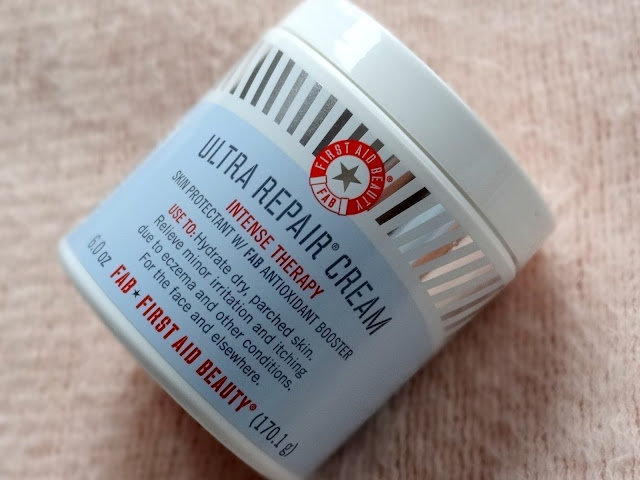 First Aid Beauty Peace, Joy & FAB Ultra Repair Cream Intense Therapy