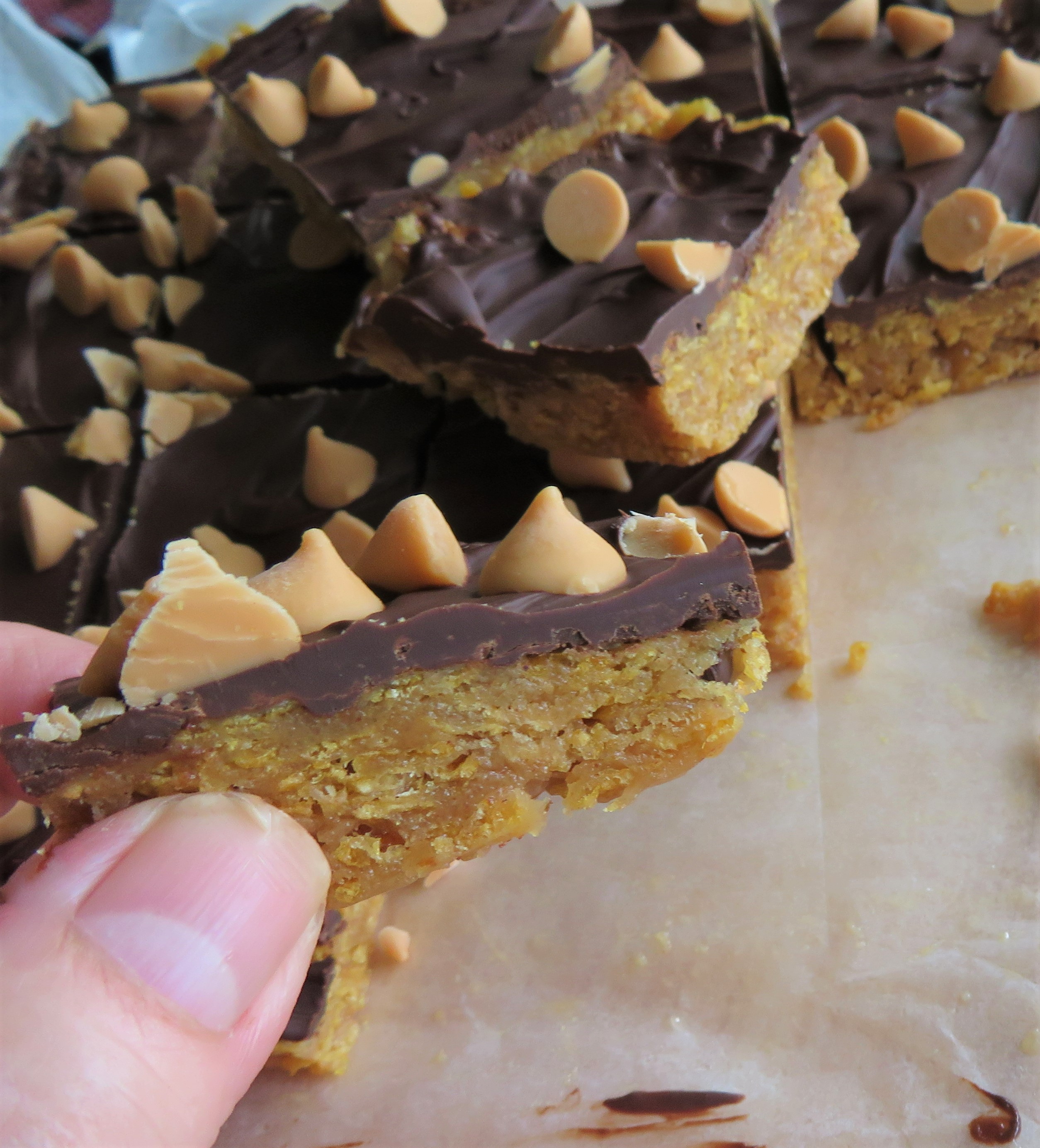 Peanut Butter Cornflake Bars (No Bake) The English Kitchen