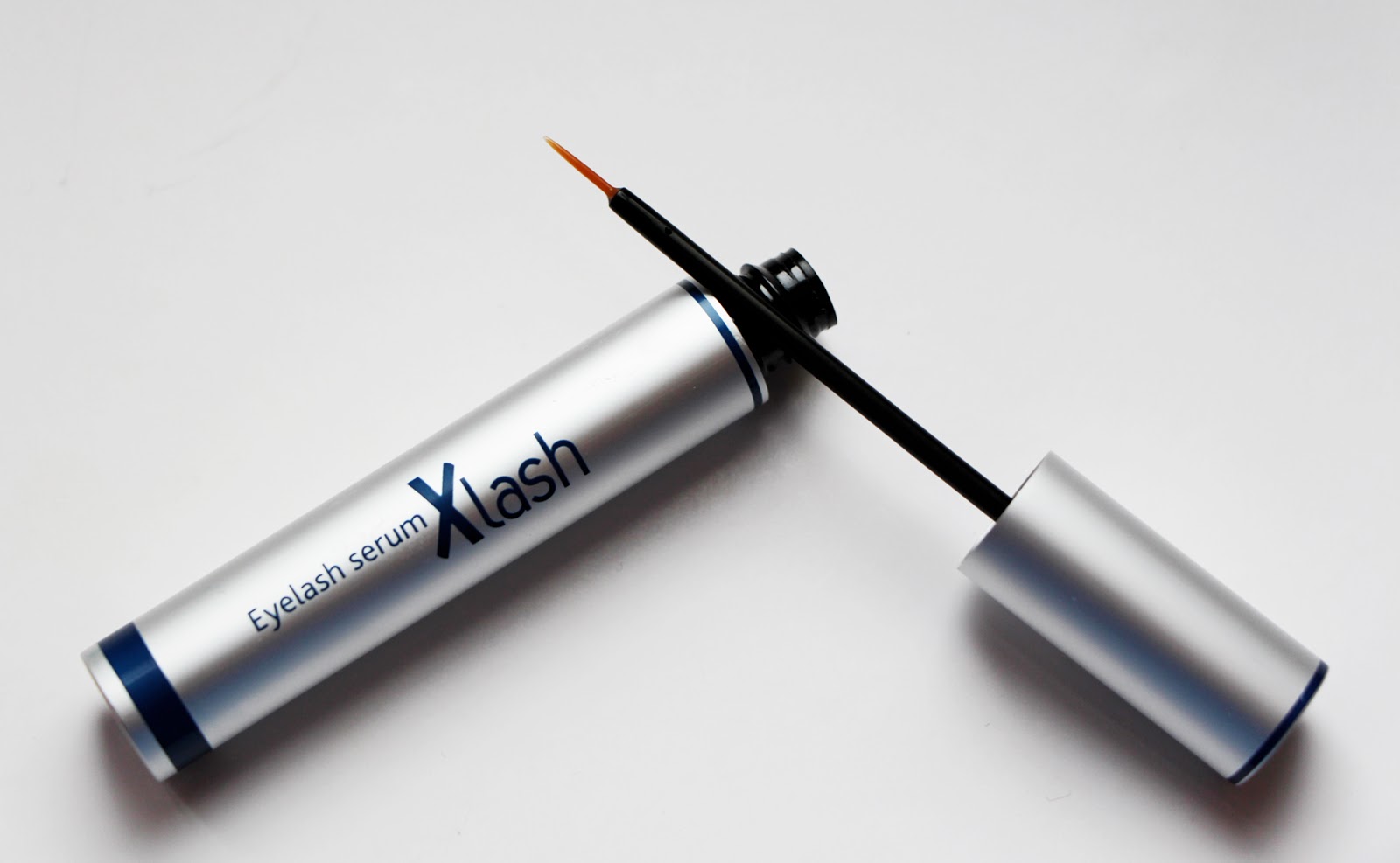 Eyelash serum xlash. Xlash сыворотка. Xlash логотип. Сыворотка для роста ресниц Xlash Eyelash Serum. Xlash отслеживание динамики.