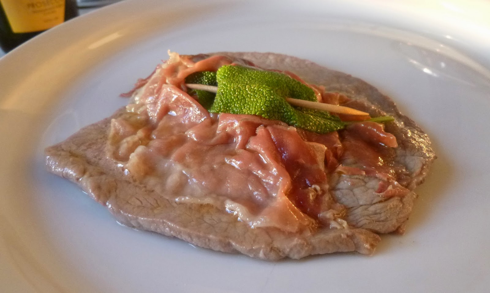 Italian food and lifestyle La cucina di Roberta Saltimbocca alla