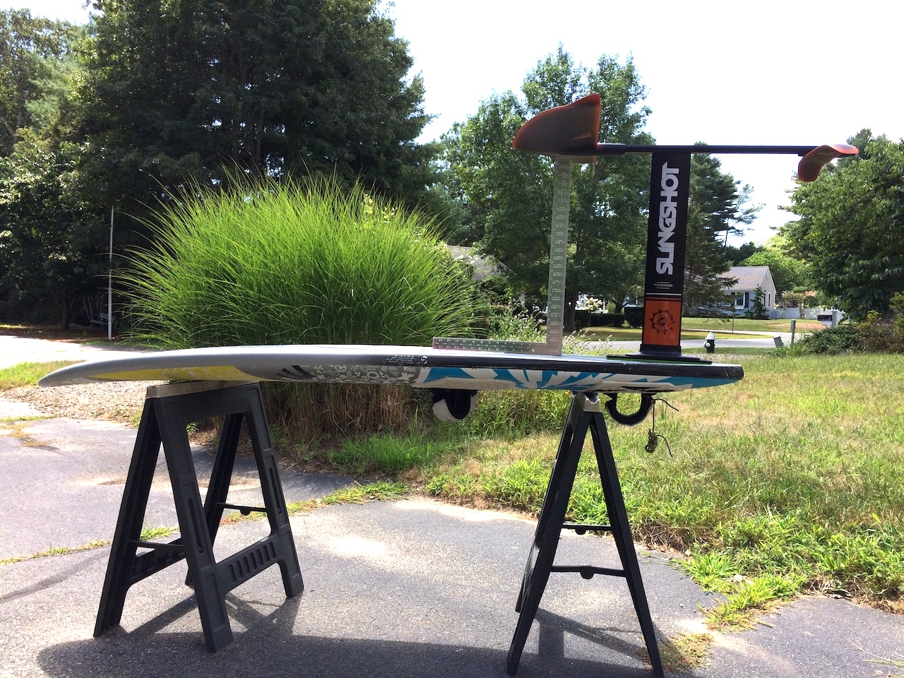 The Windsurf Loop Foil Setup Front Wing Placement