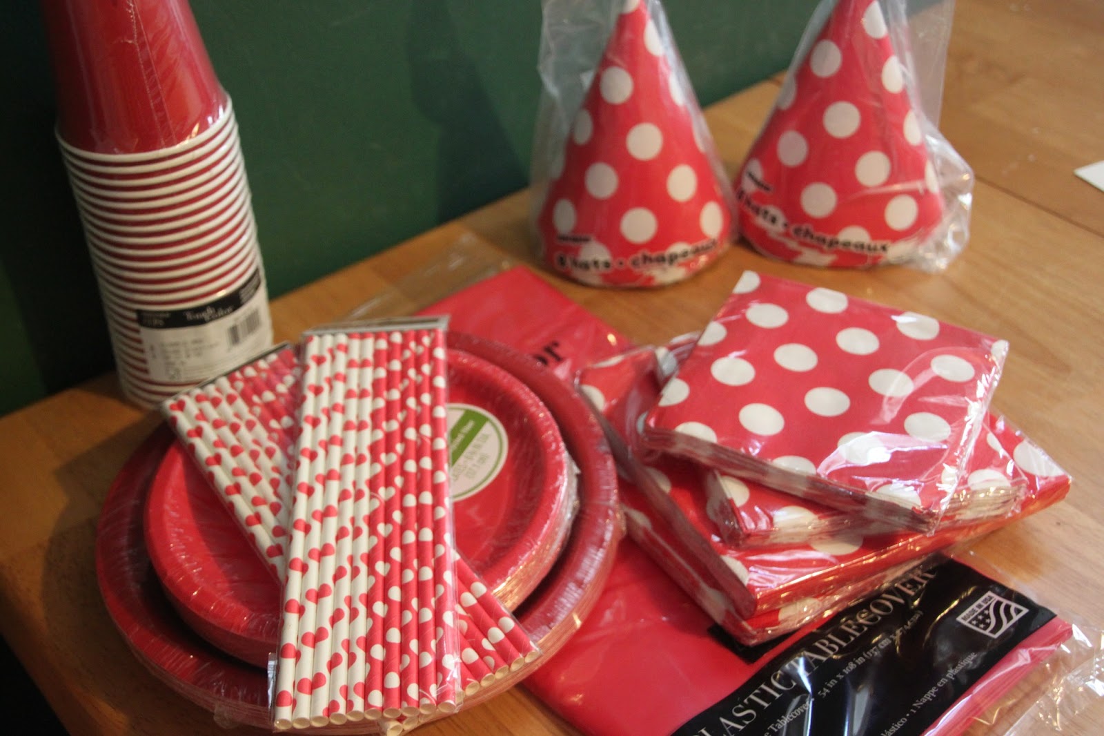 Susan's Disney Family Discount Party Supplies Review and a Giveaway