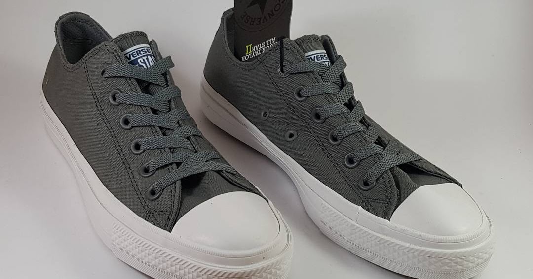 chuck taylor 2 low