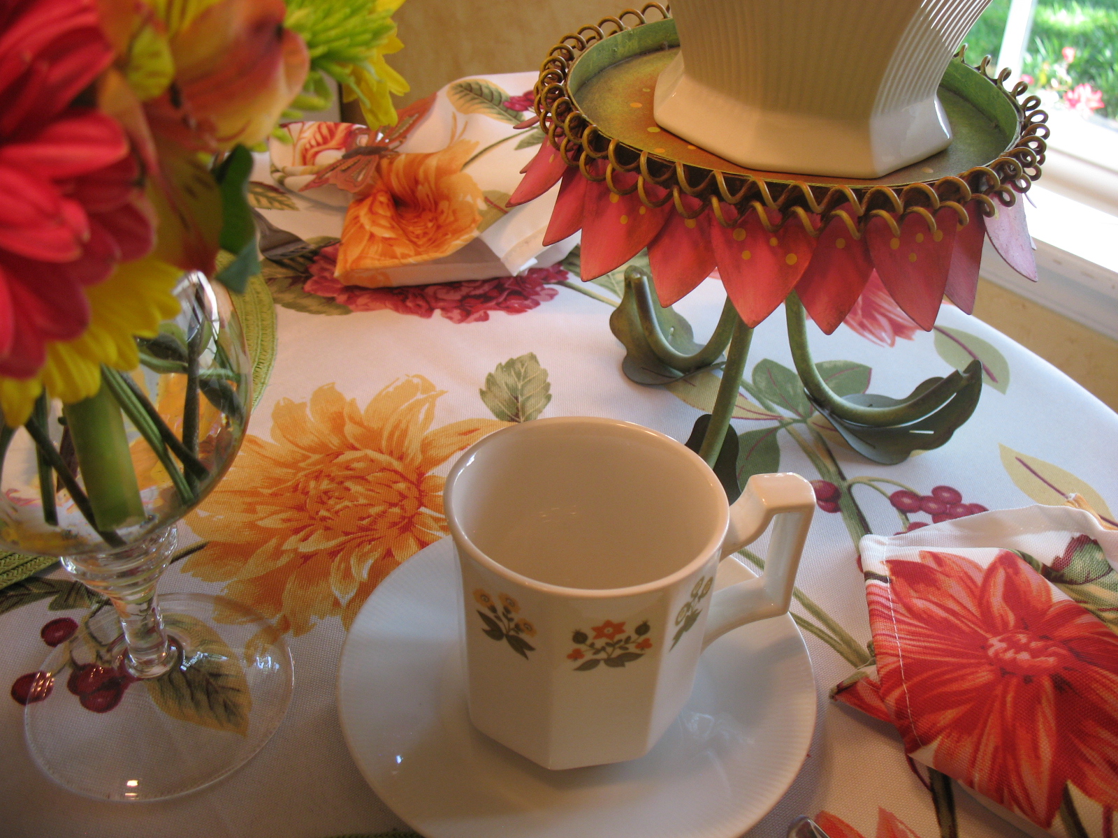 Miss Bloomers : Monarch Spring Tea Table