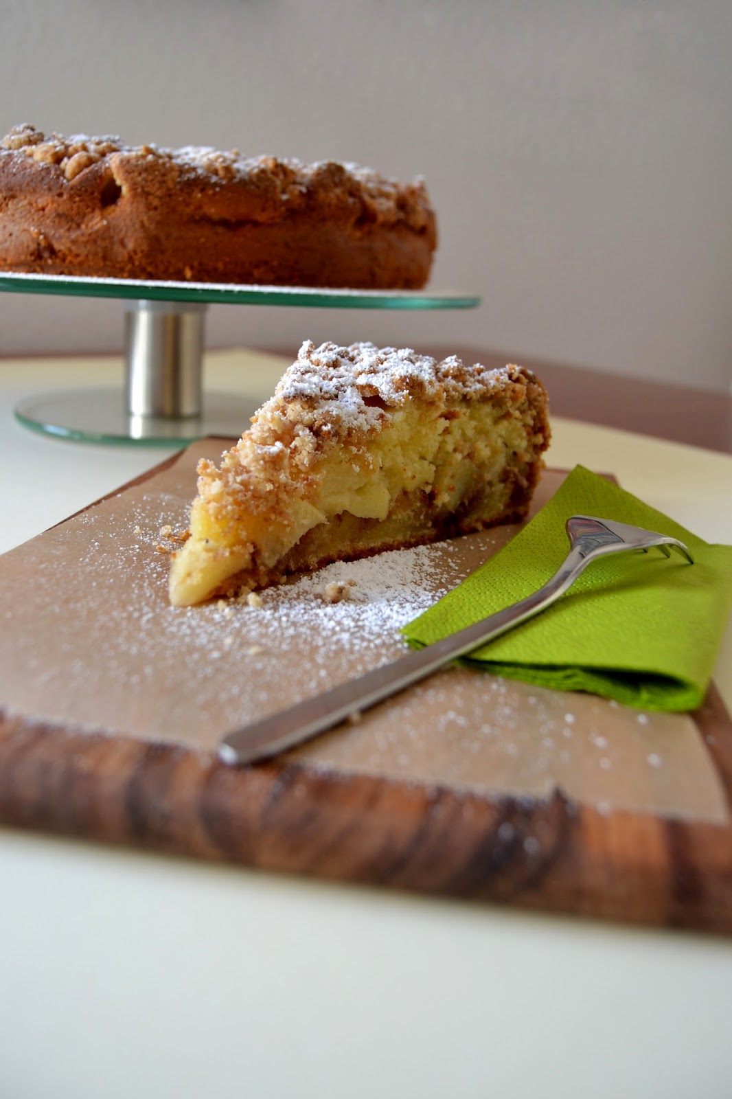 Kuchen &amp; Quiche: Apfelkuchen mit Walnüssen