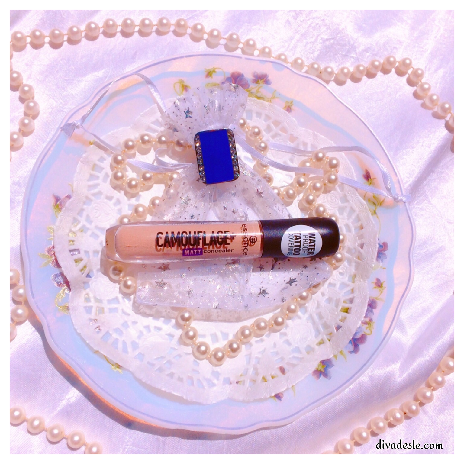 Essence Camouflage Matt Concealer Review Diva Desle