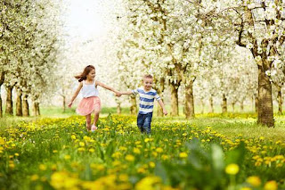 Children enjoying Spring season 