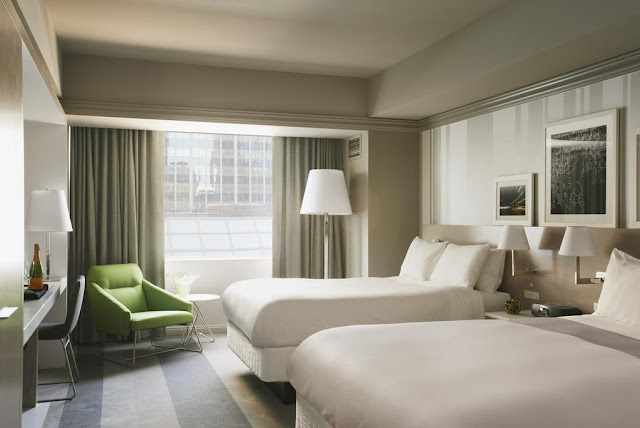The proximity to downtown and the first-class amenities make the Radisson Blu hotel the only option for your stay in downtown Minneapolis. Book today!
