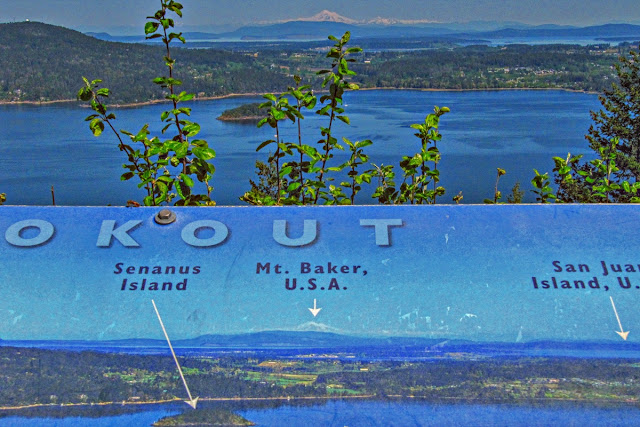 The explanatory lookout sign at the top of Malahat Mountain... The explanatory lookout sign at the top of Malahat Mountain...