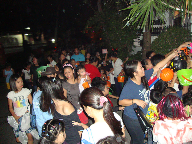 Sael's World Halloween Events + Trick or Treat in the Philippines