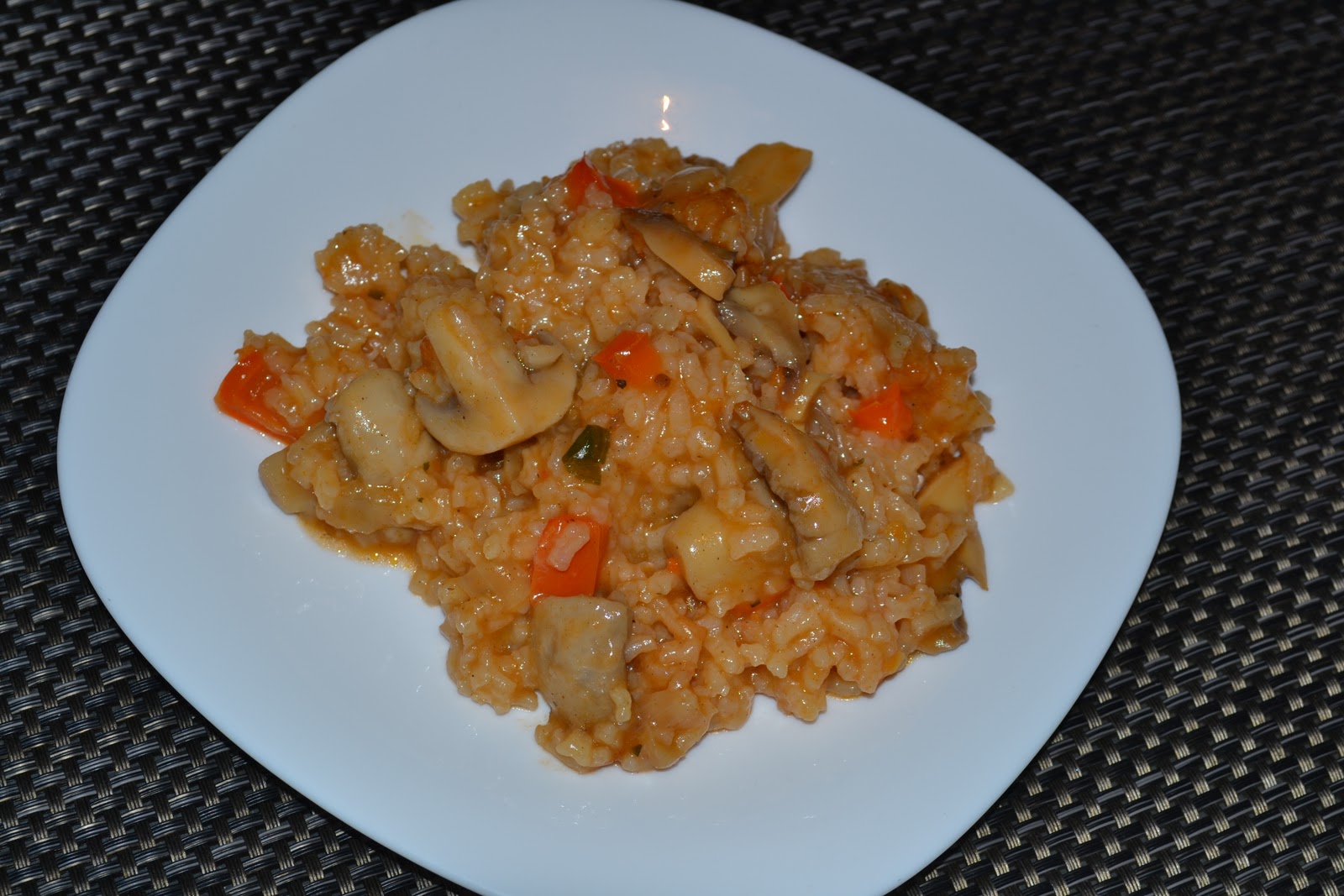 Myra's kitchen Pilaf de orez cu ciuperci