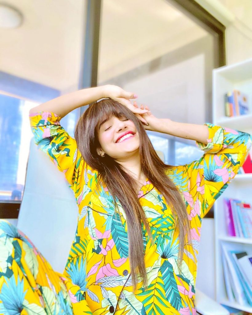 Saniya Shamshad New Refreshing Pictures are Good Motivation for Vacations Saniya Shamshad New Refreshing Pictures are Good Motivation for Vacations