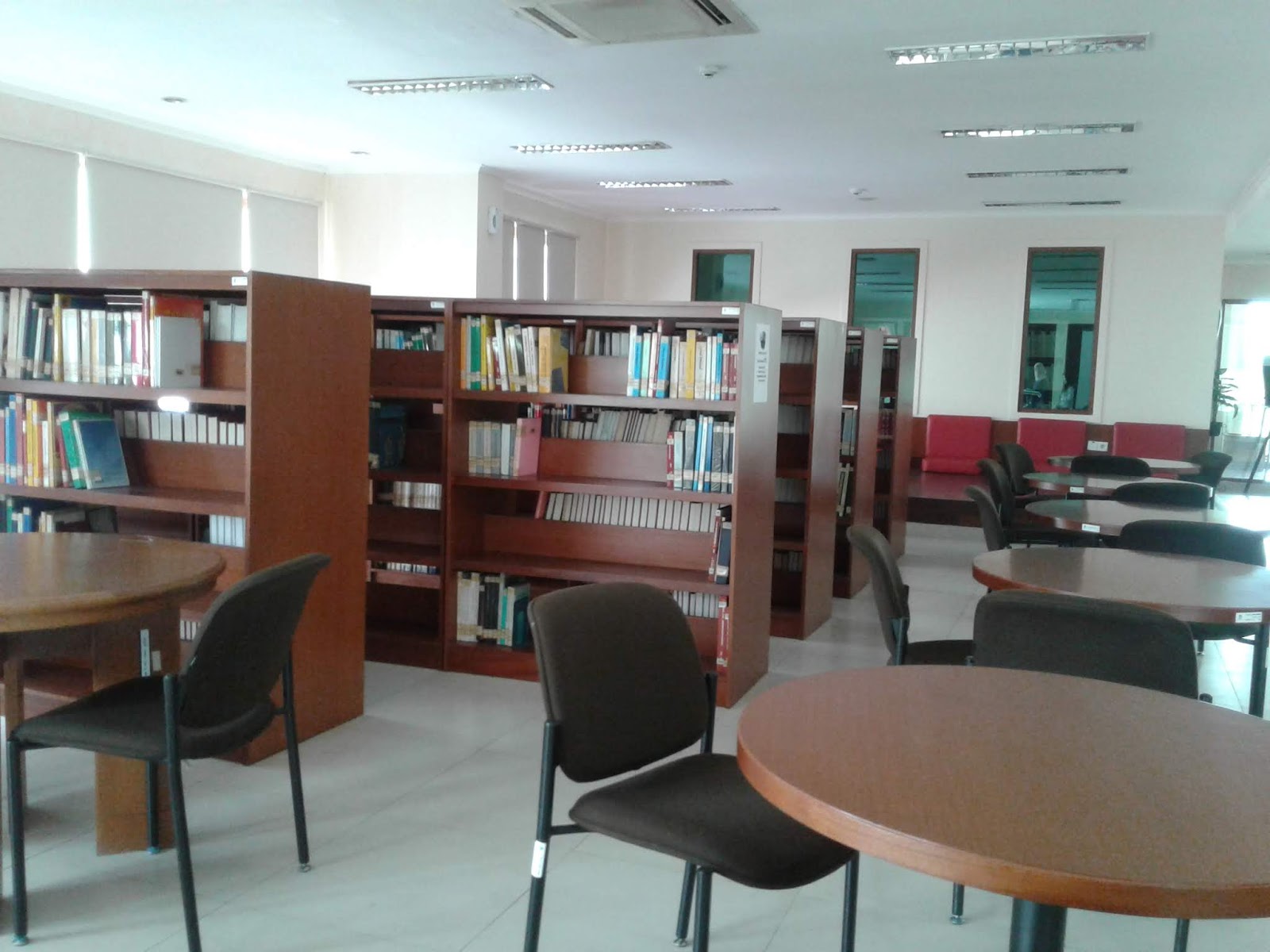 3 Hal yang harus Kamu ketahui dari Perpustakaan UT