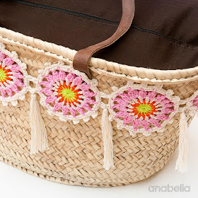 Customized summer bag with crochet motifs, free pattern by Anabelia Craft Design