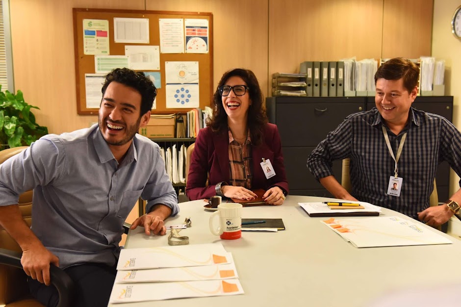 Tudo+Acaba+em+Festa_.jpg (940Ã626)