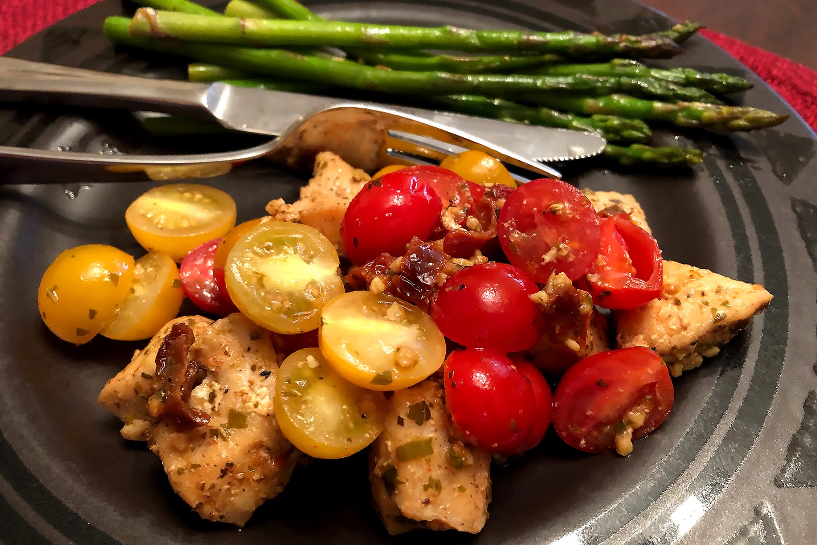Carrie's Kitchen Pesto Chicken with Tomatoes and Asparagus
