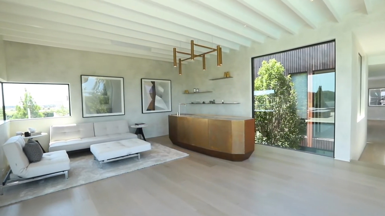 33 Photos vs. 989 Deerfield Rd, Water Mill, NY vs. Luxury Home Interior Design Tour
