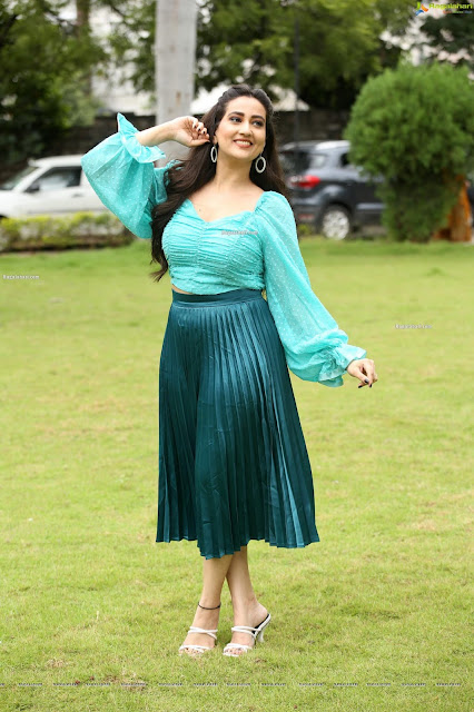 Latest Pics of Telugu Anchor Manjusha in Aqua Blue Dress Actress Trend Latest Pics of Telugu Anchor Manjusha in Aqua Blue Dress Actress Trend