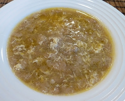 Sopa de ajo. Plato