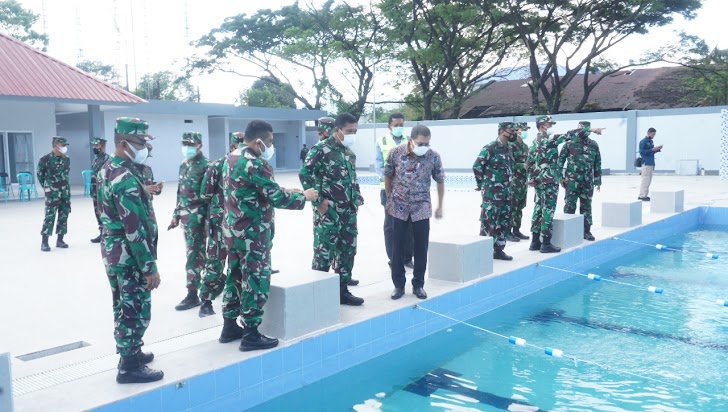 Wakasal Tinjau Fasilitas Satdik 2 TNI AL Di Mako Lantamal VI