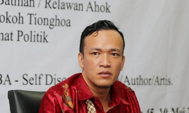 JoMan-Sebut-Ambroncius-Nababan-Ternyata-Tak-Dikenal-di-Kalangan-Aktivis-Pro-Jokowi