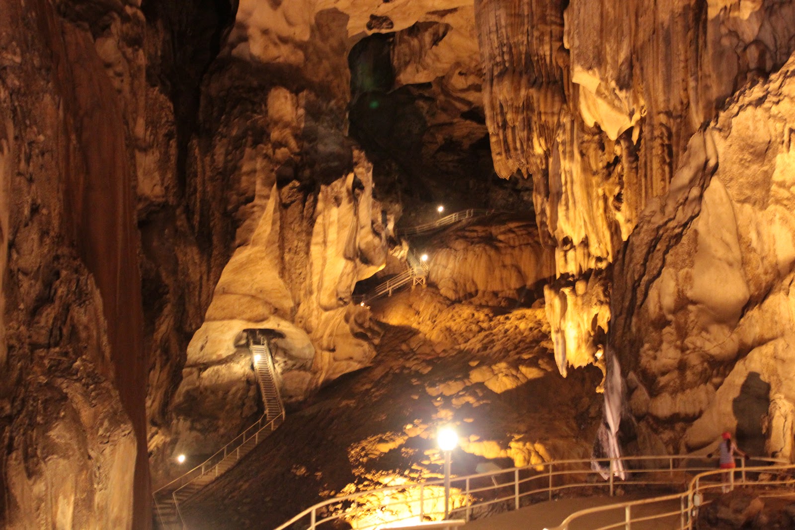 Gua Tempurung (Tour 1 - Golden Flowstone), Gopeng