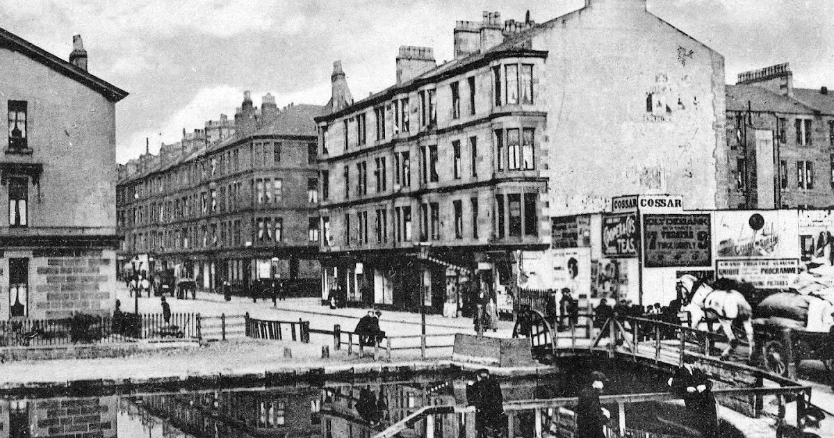Tour Scotland Old Travel Blog Photograph Kilbowie Swing Bridge