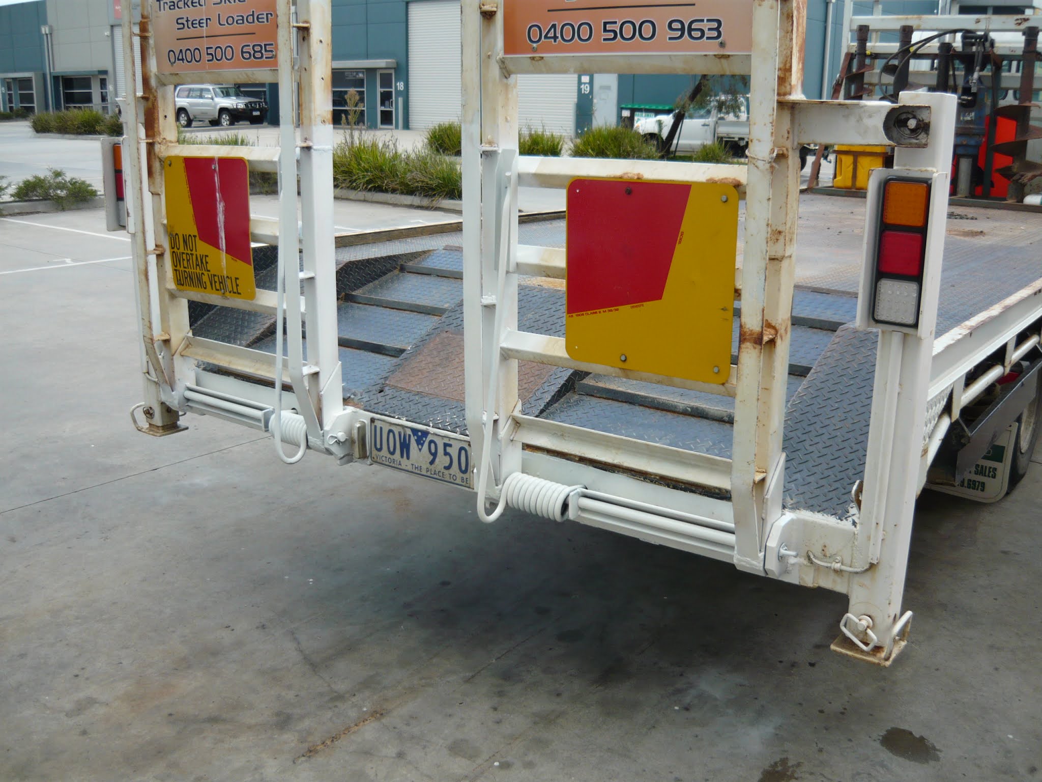 CHRISTIE PACIFIC CASE HISTORY: Spring Loaded loading ramps - Fabrication.